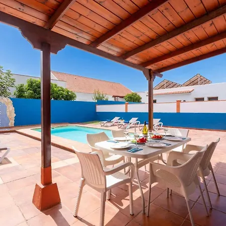 Silvia Ii By Villa *