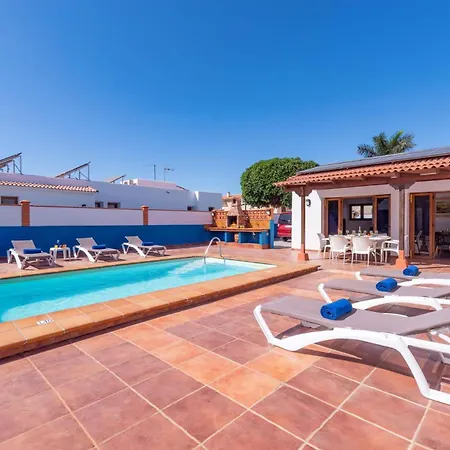 Villa Silvia Ii By *