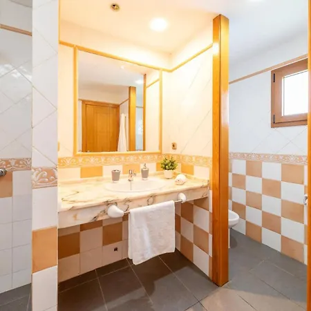 Silvia Ii By كوراليهو